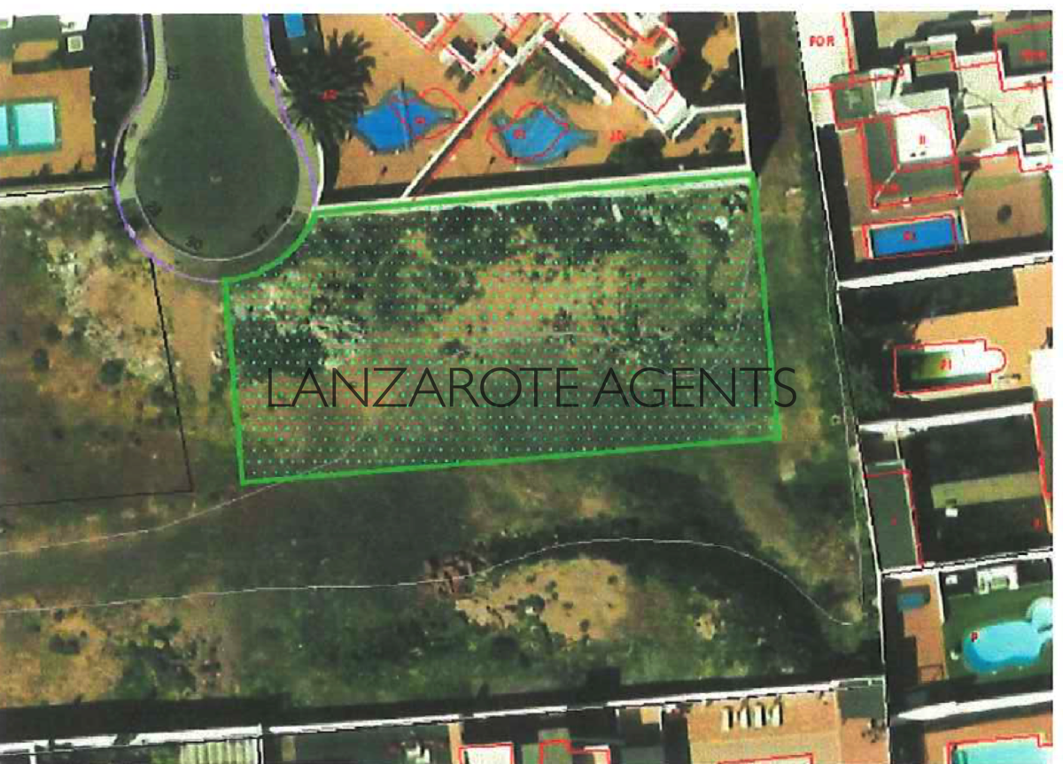 Plot to Build Two Semi Detached Villas in Costa Papagayo, a Quiet Residential Area in Playa Blanca