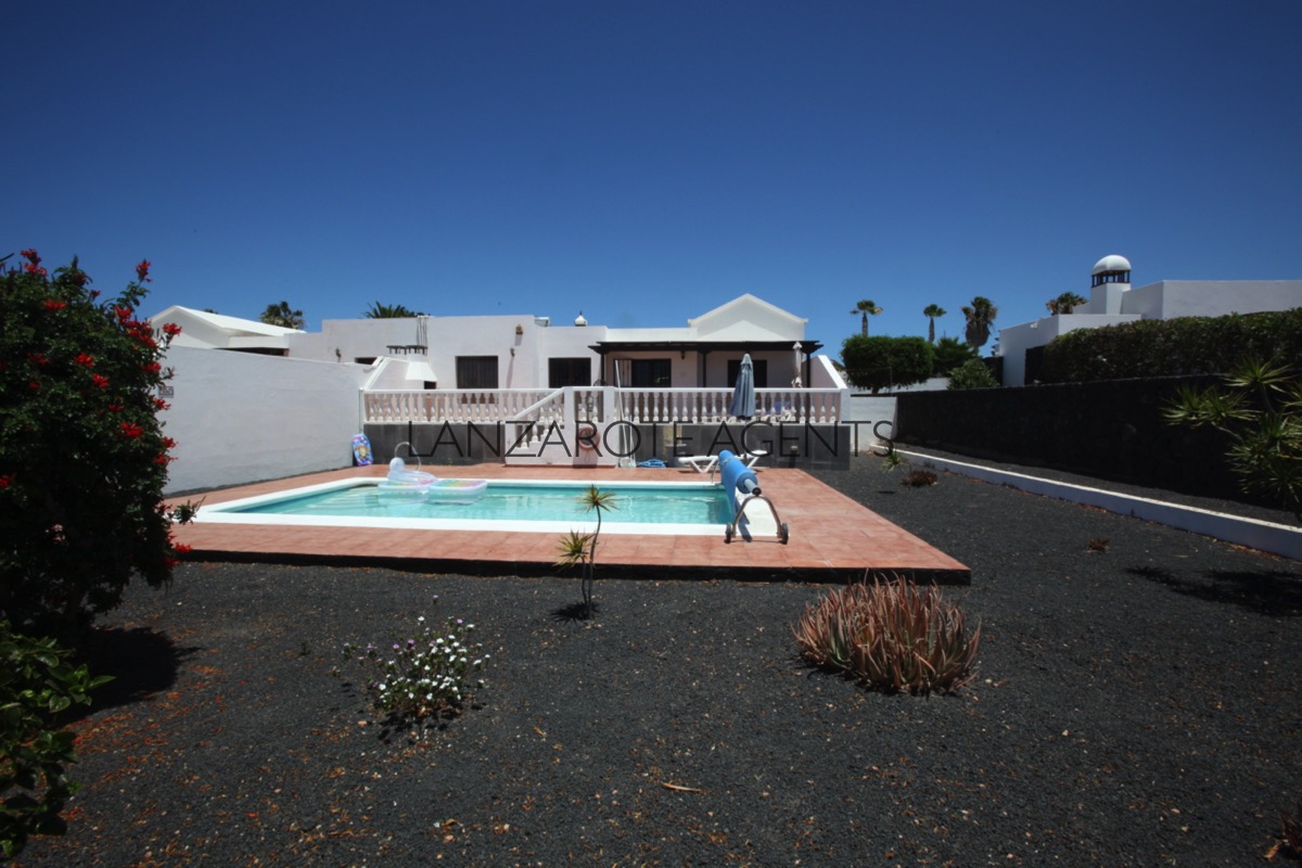 Best Location in Playa Blanca! Fabulous 3 Bedroom Villa for sale in Lanzarote with Private Heated Pool at only 8 min to the Beach and all the Conveniences