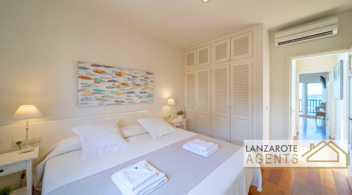 Puerto Calero Lanzarote Agents 0012