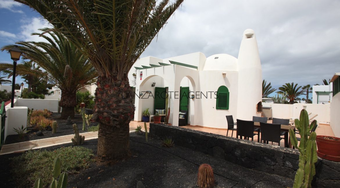 Charming Detached 2 Bedroom Bungalow for sale in Lanzarote with Sunny Terrace and Private Garden and Communal Pool