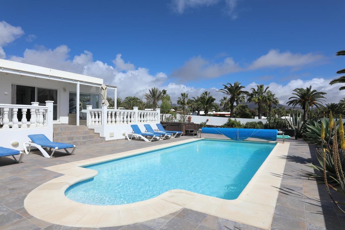 Unique Detached Villa in Lanzarote Divided into 3 Properties with Private heated Pool, Sea views and Vv License in Playa Blanca