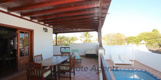 Villa in costa teguise