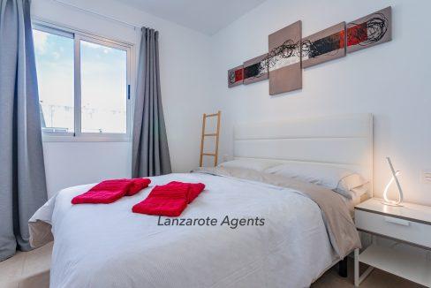 Playa Blanca -- www.lanzaroteagents.com0037