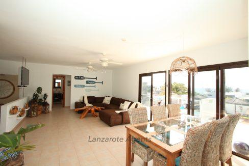 Playa Blanca -- www.lanzaroteagents.com0002