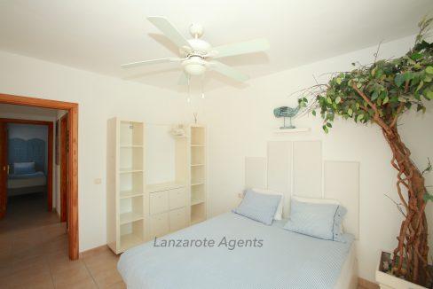 Playa Blanca -- www.lanzaroteagents.com0024