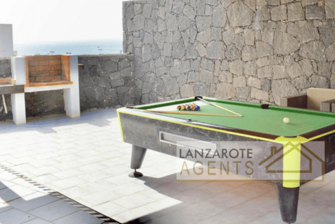 Puerto Calero -Lanzarote Agents0008