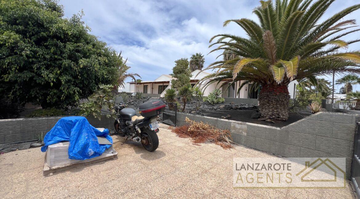 Playa Blanca -Lanzarote Agents0014