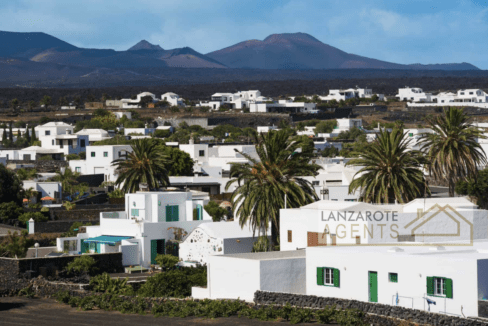 Yaiza -Lanzarote Agents0000