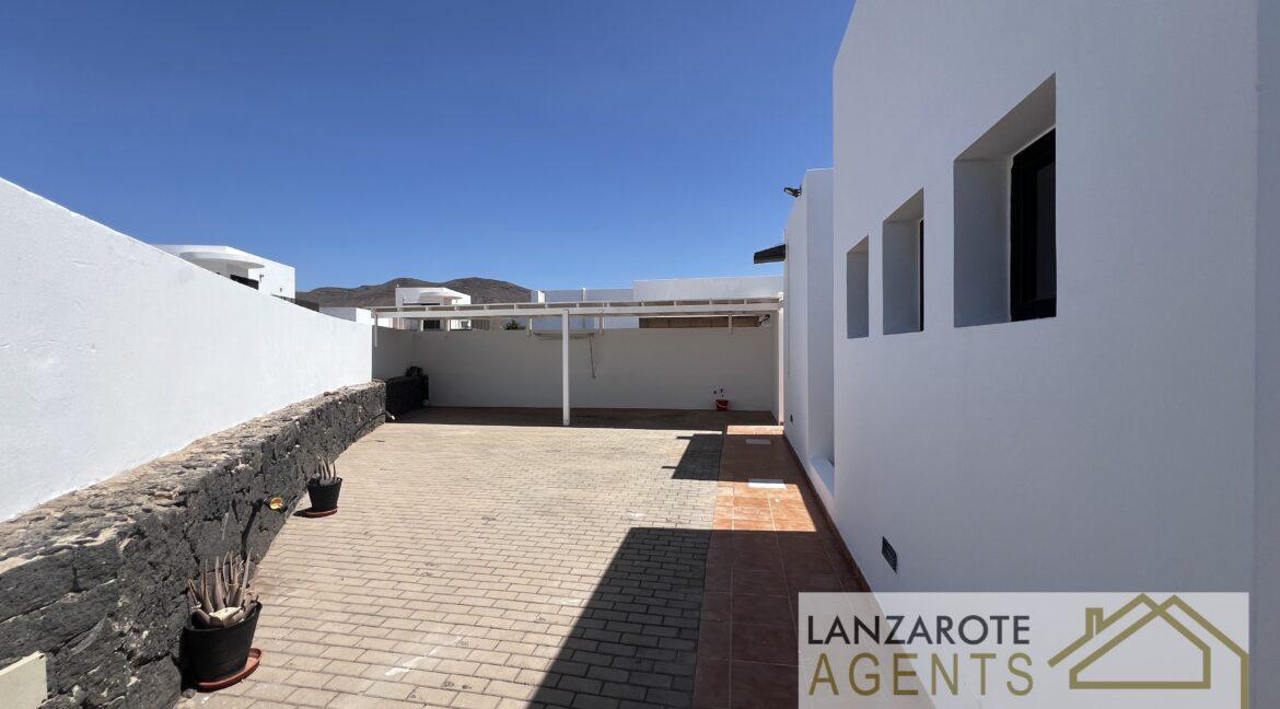 Playa Blanca- Lanzarote Agents 0007