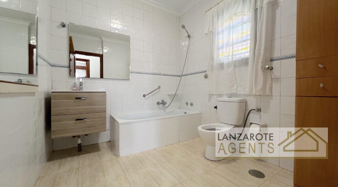 Playa Blanca - Lanzarote Agents 0002