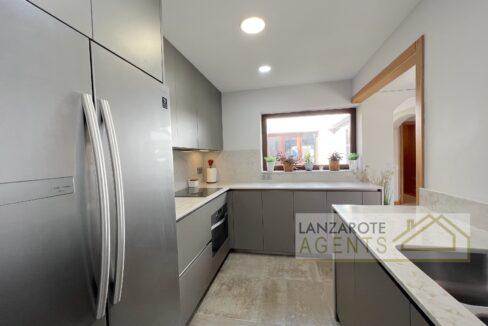 Puerto del Carmen - Lanzarote Agents 0014