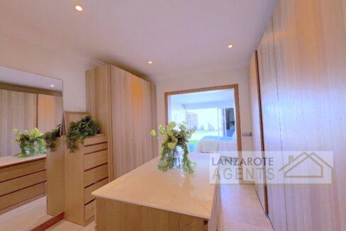 Puerto del Carmen - Lanzarote Agents 0024