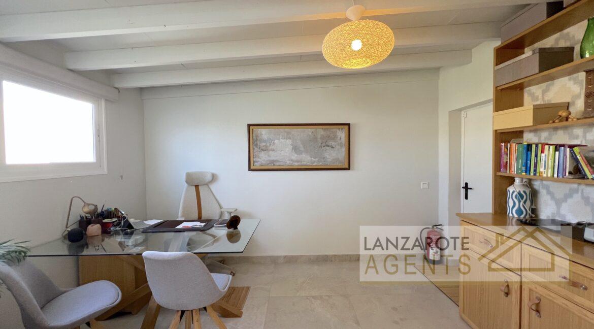 Puerto del Carmen - Lanzarote Agents 0032