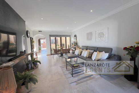 Puerto del Carmen - Lanzarote Agents 0040