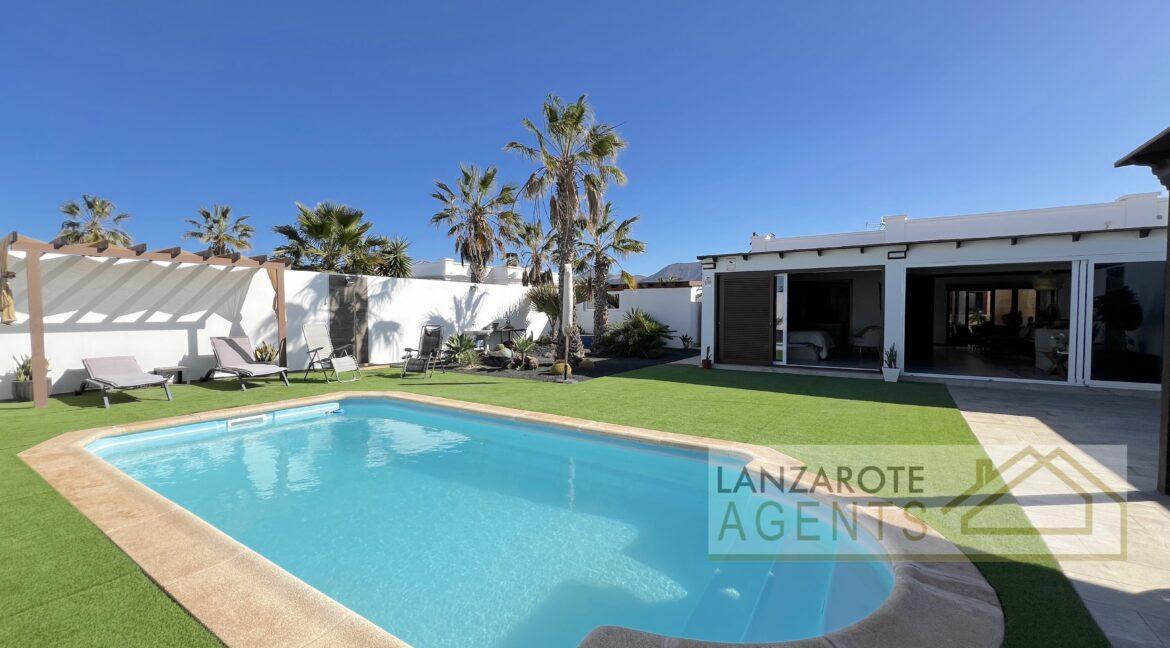 Puerto del Carmen - Lanzarote Agents 0053