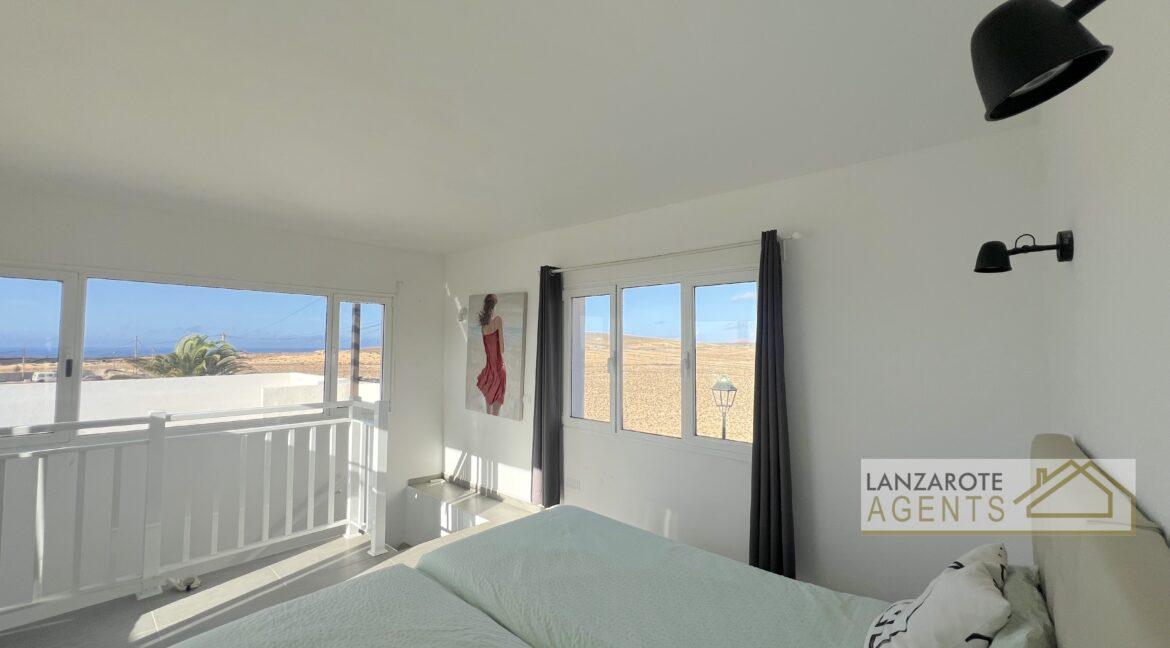 EL CUCHILLO - Lanzarote Agents 0022