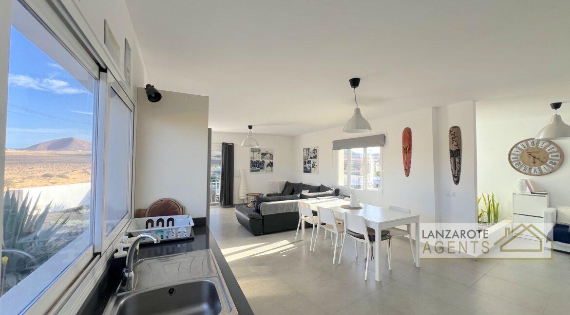 EL CUCHILLO - Lanzarote Agents 0024