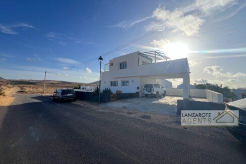 EL CUCHILLO - Lanzarote Agents 0047