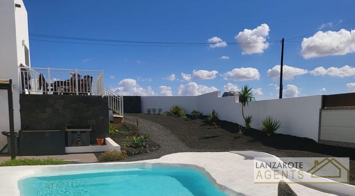 EL CUCHILLO - Lanzarote Agents 10001