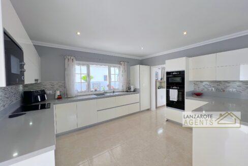 YAIZA - Lanzarote Agents 0042