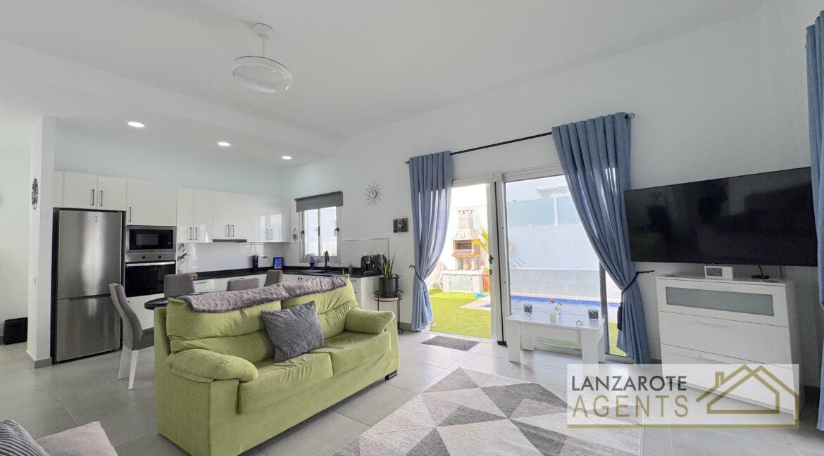 Playa Blanca - Lanzarote Agents 0005