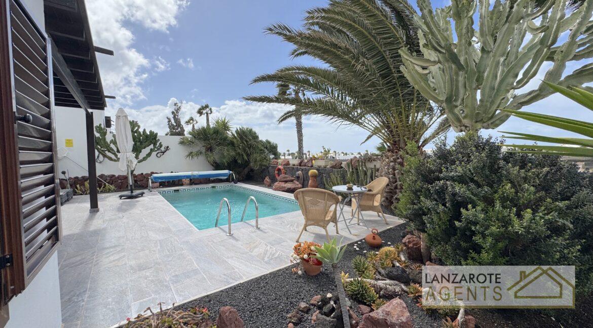 properties in the canary islands