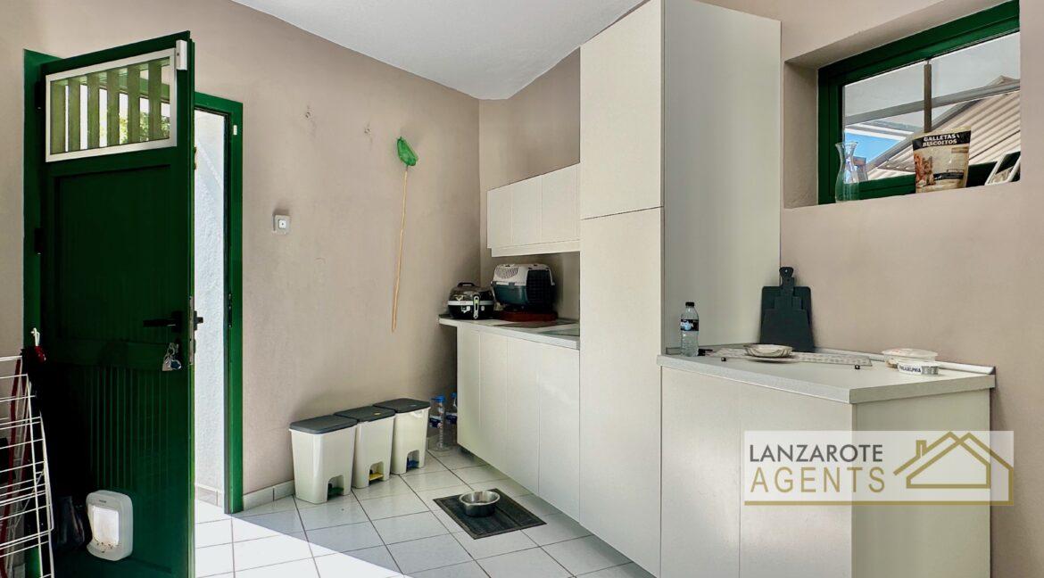 Yaiza - Lanzarote Agents 0004