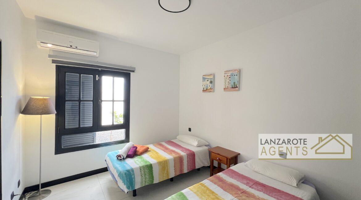 Playa Blanca - Lanzarote Agents 0006