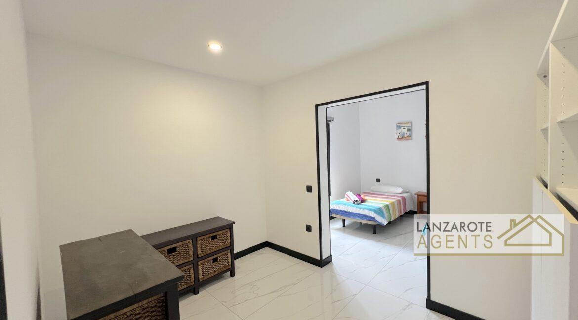Playa Blanca - Lanzarote Agents 0011