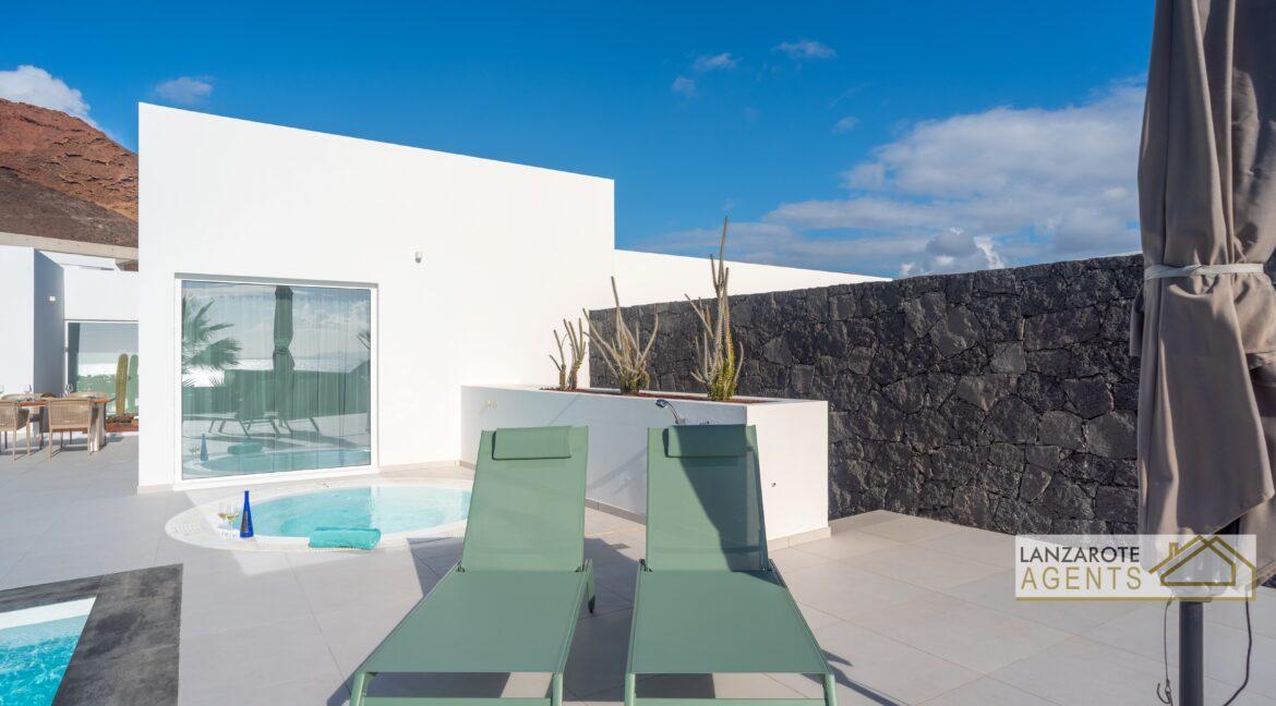 Playa Blanca to Rent - Lanzarote Agents 0035