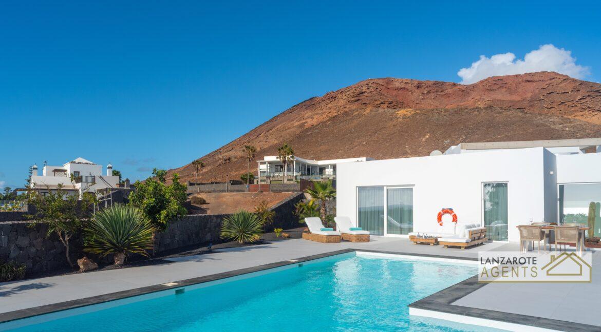 Playa Blanca to Rent - Lanzarote Agents 0036