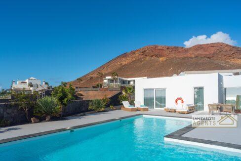 Playa Blanca to Rent - Lanzarote Agents 0036