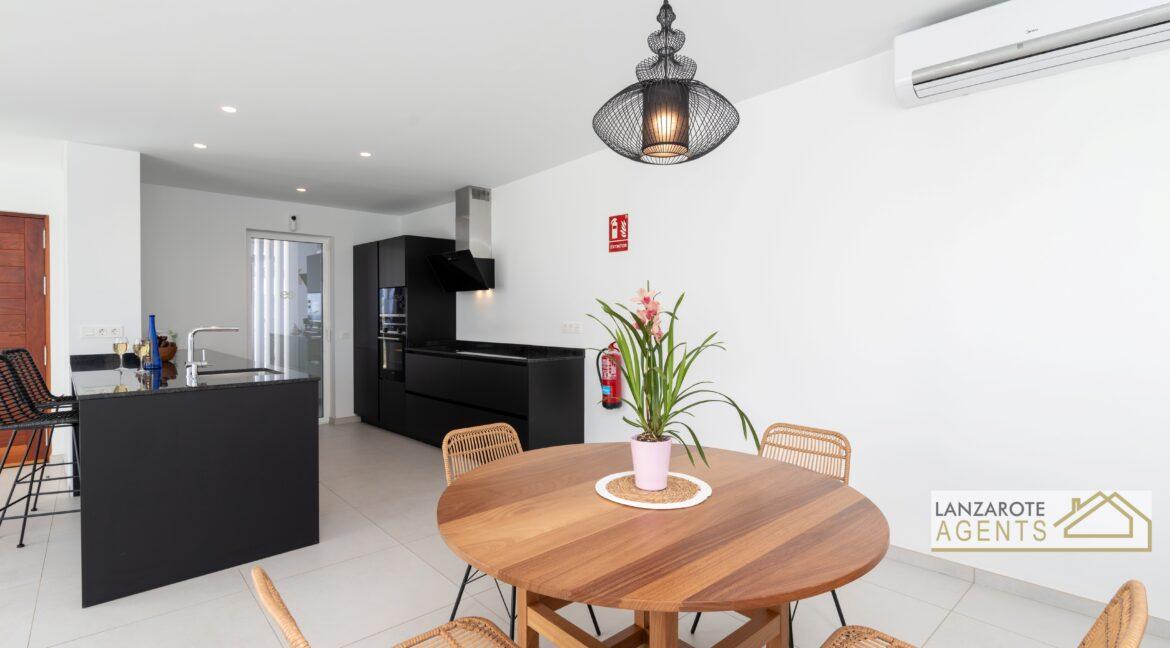 Playa Blanca to Rent - Lanzarote Agents 0055