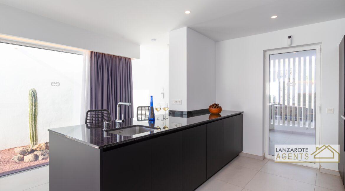 Playa Blanca to Rent - Lanzarote Agents 0066