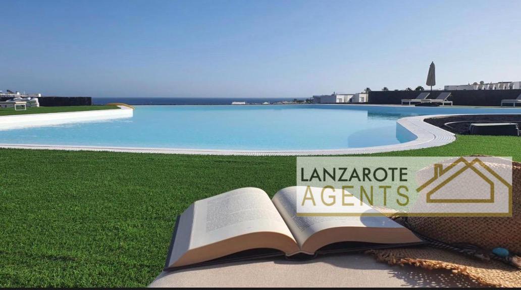 Playa Blanca- Lanzarote Agents 0005