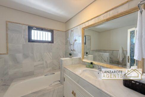 Playa Blanca - Lanzarote Agents 0015