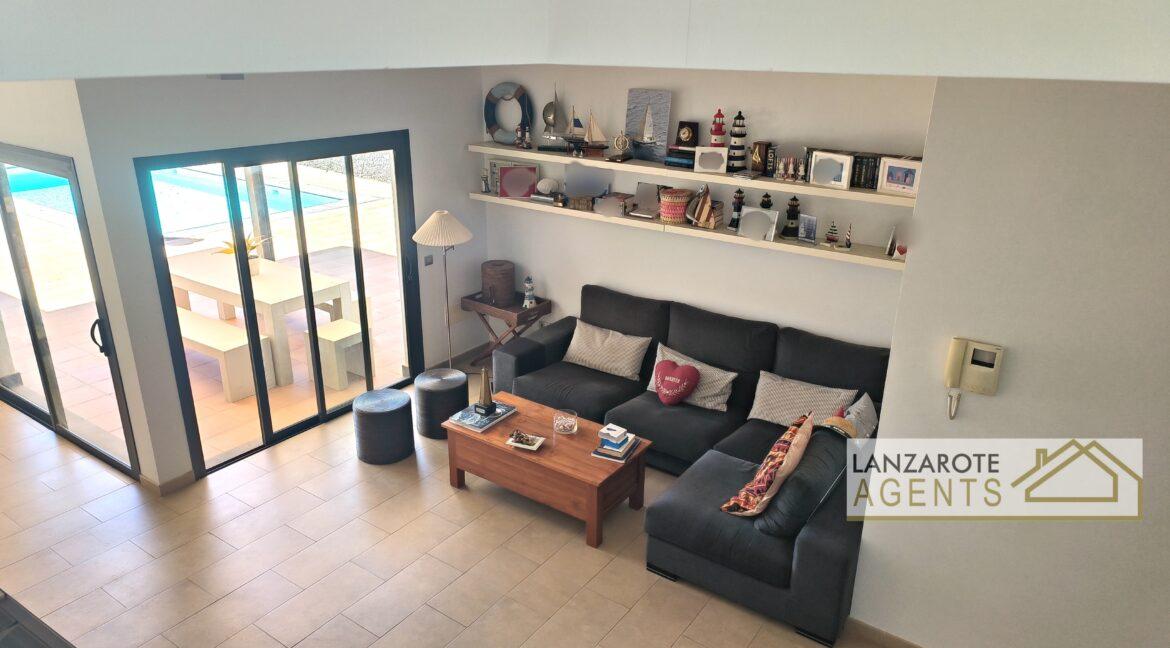 Puerto Calero- Lanzarote Agents 0003