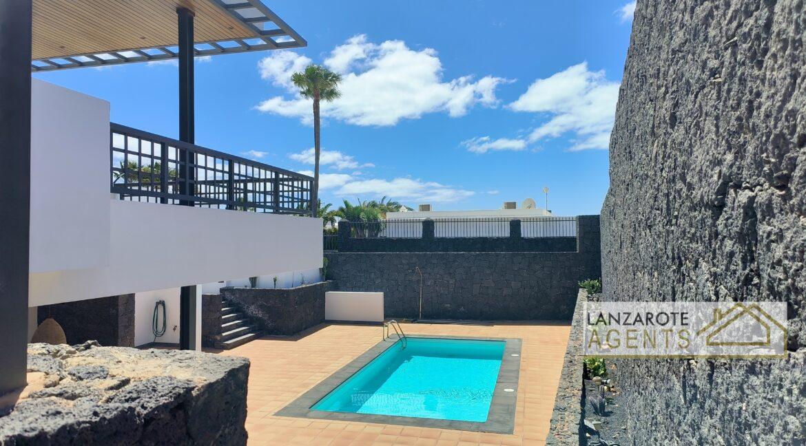 Puerto Calero- Lanzarote Agents 0012