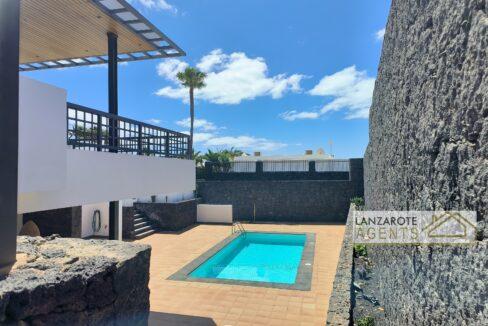 Puerto Calero- Lanzarote Agents 0012
