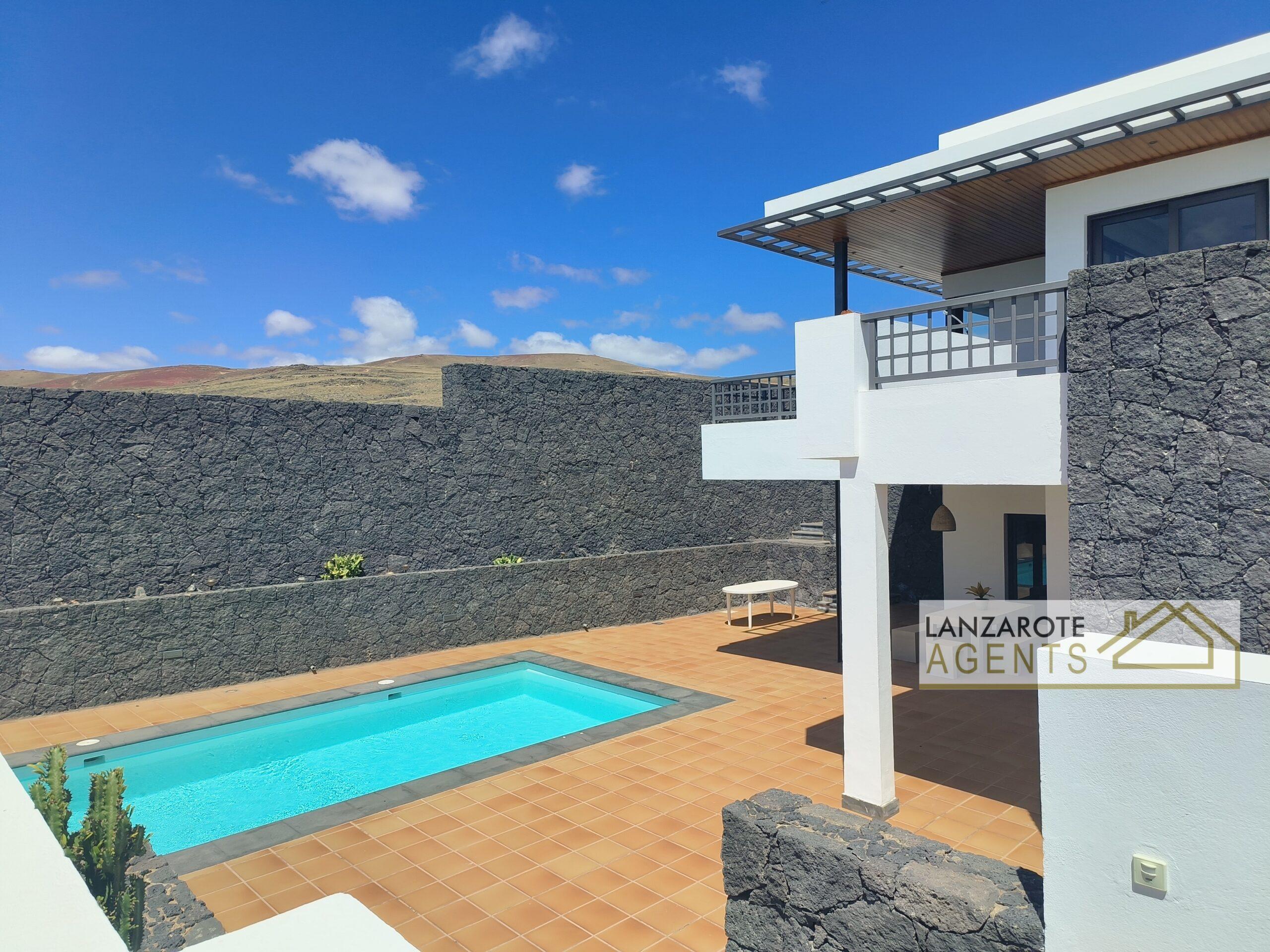 Properties for Sale in Puerto Calero