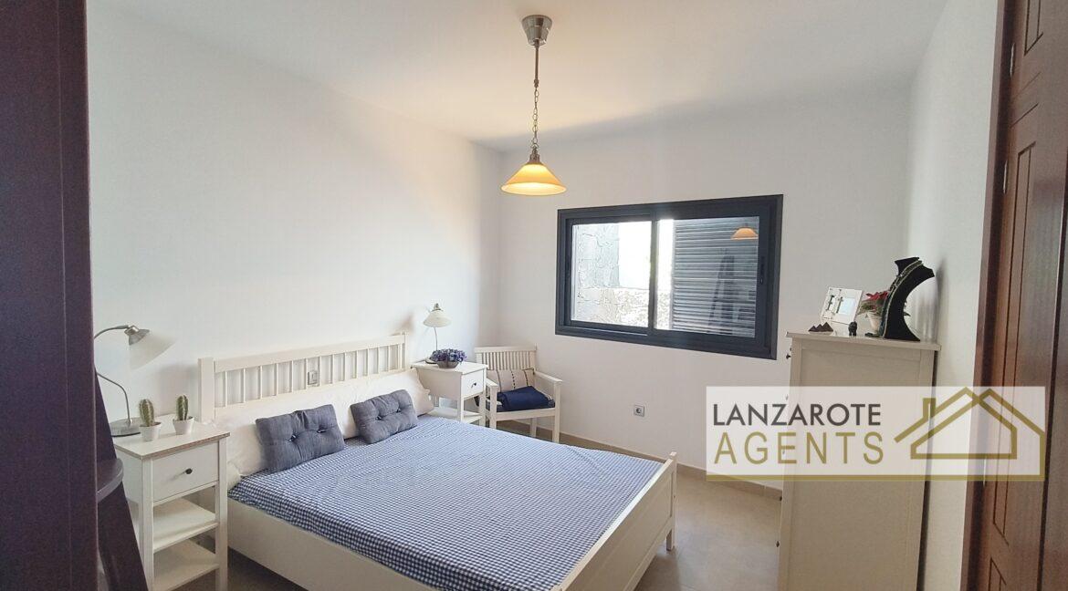 Puerto Calero- Lanzarote Agents 0099