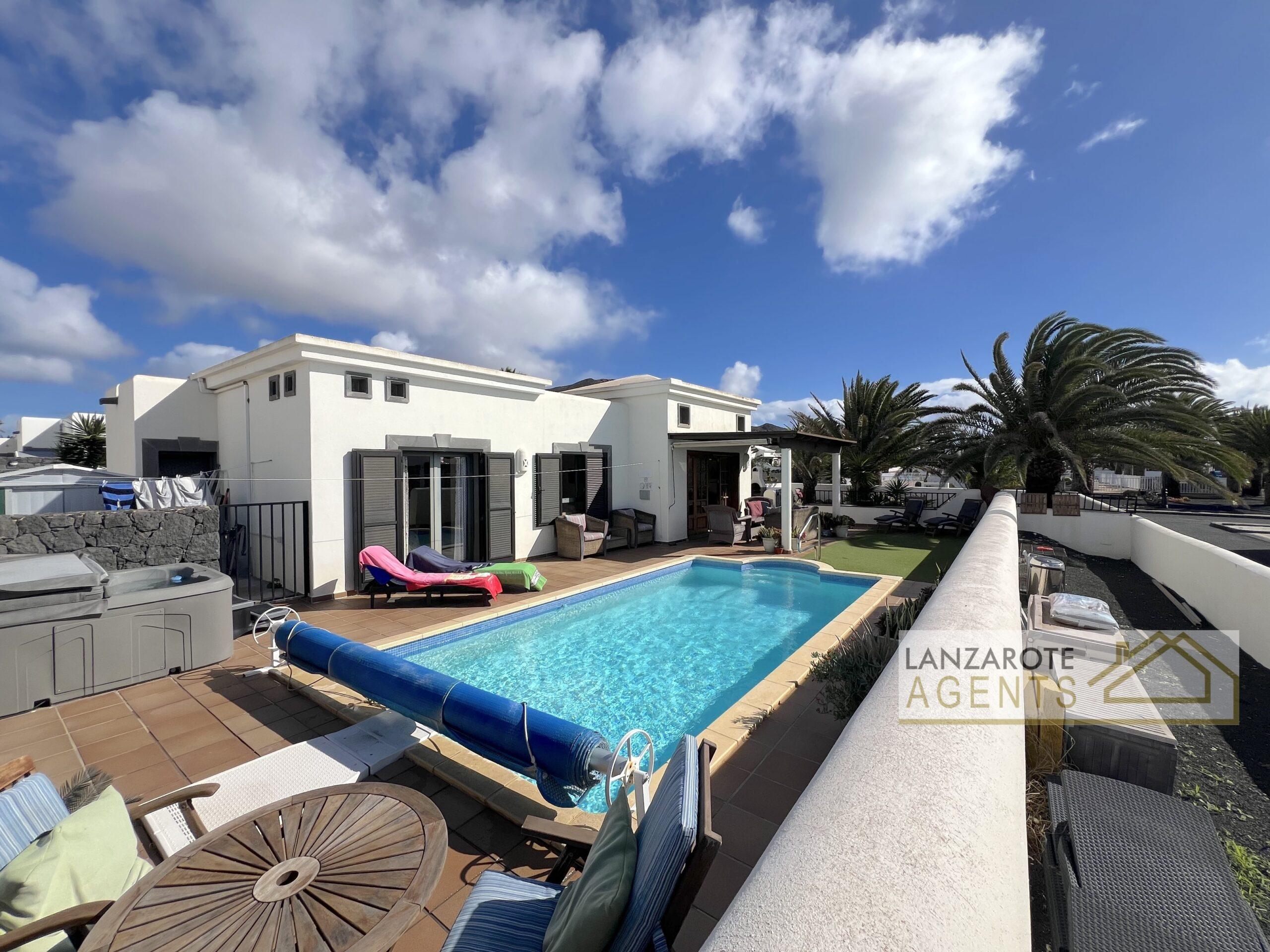 Luxury villa in Playa Blanca representing average property prices in Lanzarote