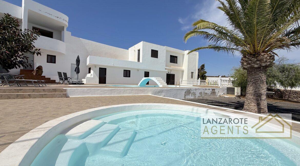 Puerto Calero - Lanzarote Agents 0045