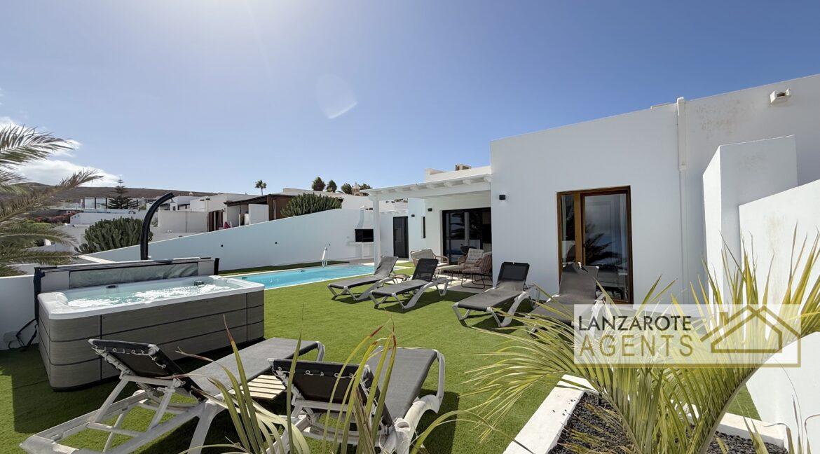 Playa Blanca - Lanzarote Agents 0055